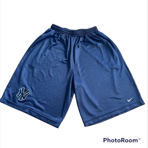 Nike Other - Nike NY Yankees mesh athletic shorts